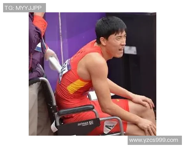 足球明星膝盖受伤后艰难康复之路重返赛场的励志故事